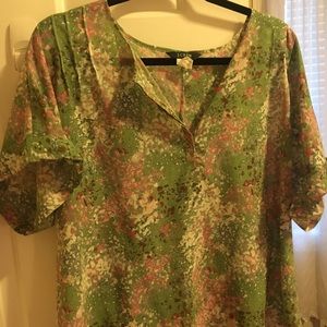 J crew size medium sleeved multi print top